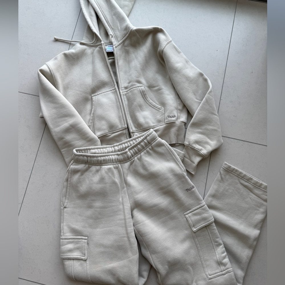 ARITZIA SET